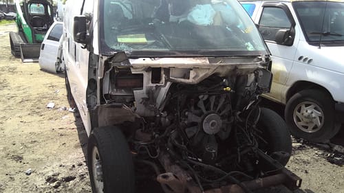 2005 GMC Expr25