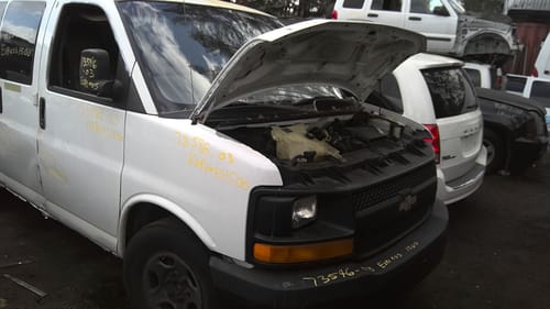 2003 GMC Expr15