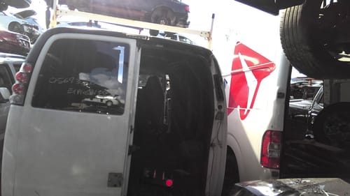 2006 GMC Expr15