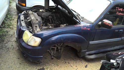 2004 Ford Explorer