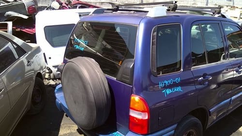 2001 Chevrolet Tracker
