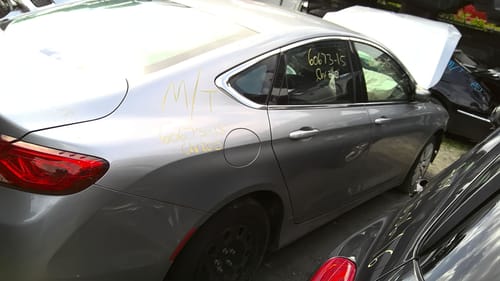 2015 Chrysler 200