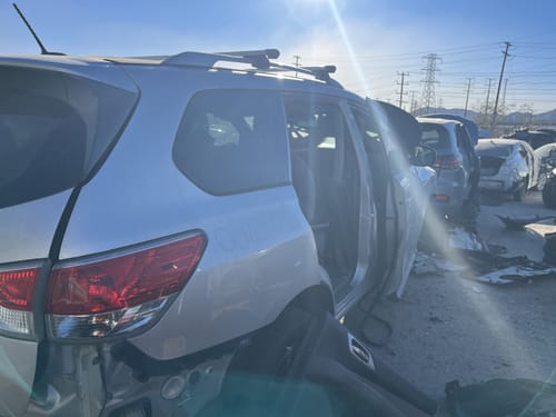 2015 Nissan Pathfinder