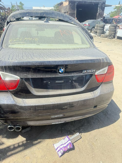 2006 BMW 330i