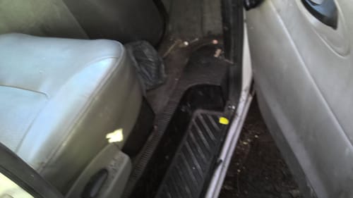 2000 Ford E-250