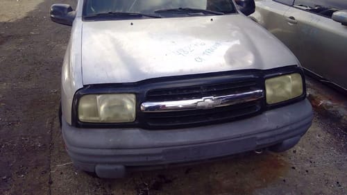 2001 Chevrolet Tracker