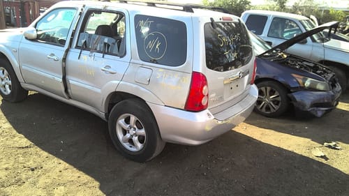 2005 Mazda Tribute