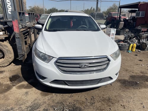 2015 Ford Taurus