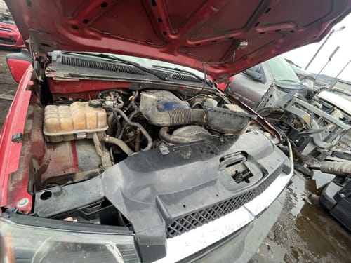 2002 GMC Aval15