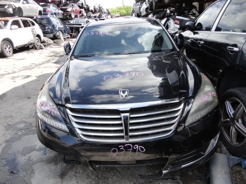 2014 Hyundai Equus