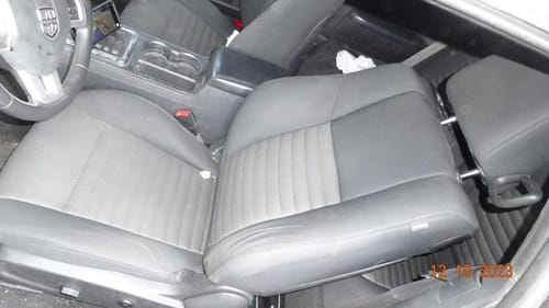 2014 Chrysler Challenger
