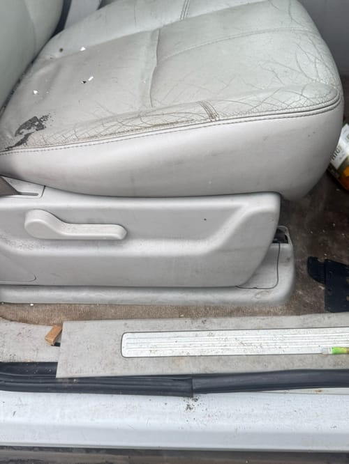 2007 GMC Sub150
