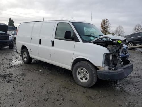 2009 GMC Expr15