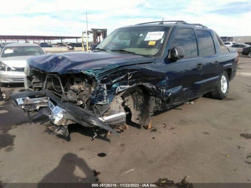 2005 GMC Aval15