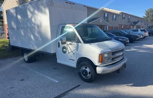 2000 GMC Expr35
