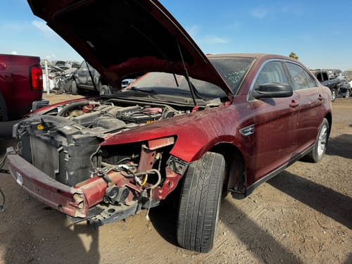 2014 Ford Taurus