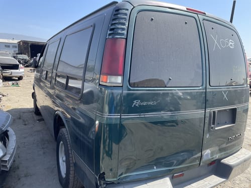 1997 GMC Expr15