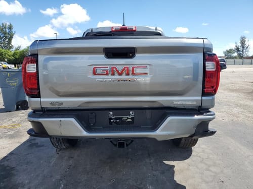 2024 GMC Canyon
