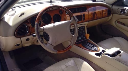 2000 Jaguar Xk8