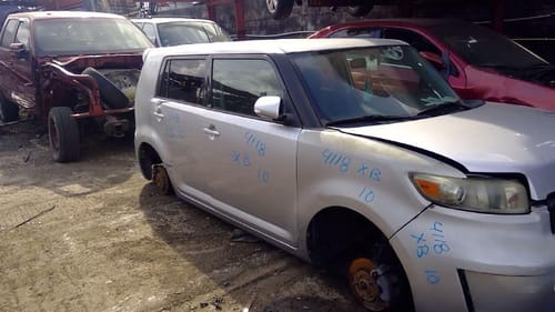 2010 Scion Xb