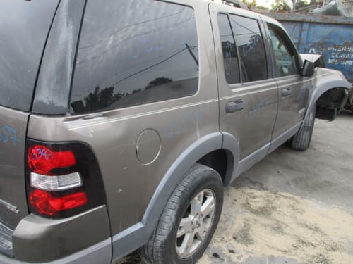 2006 Ford Explorer