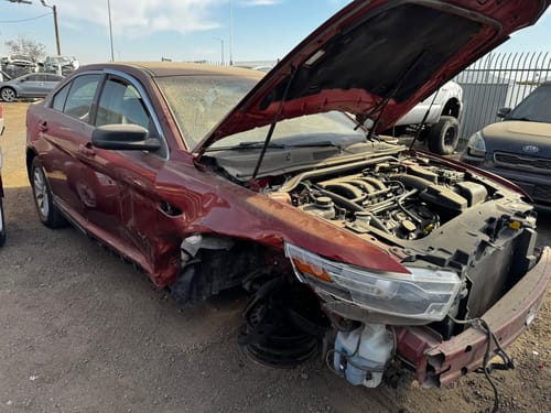 2014 Ford Taurus