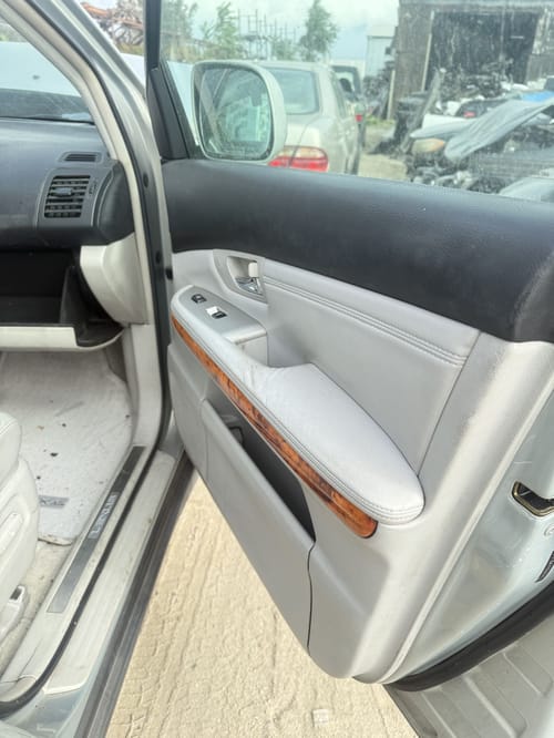 2005 Lexus Rx330
