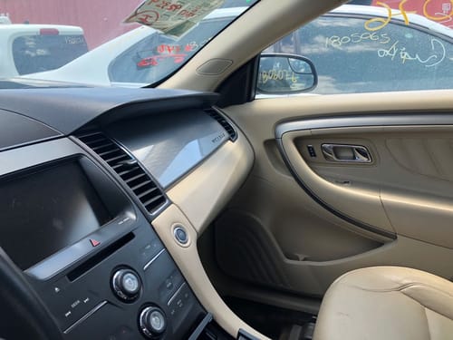 2013 Ford Taurus