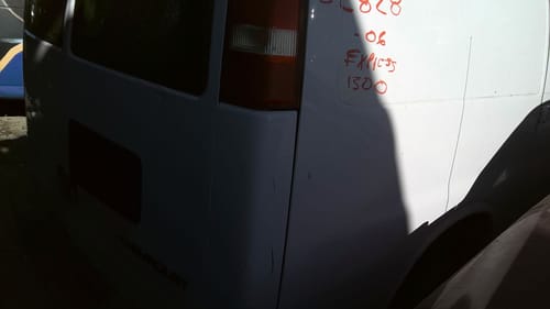 2006 GMC Expr15