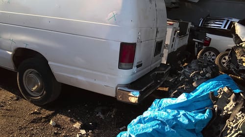 2000 Ford E-250