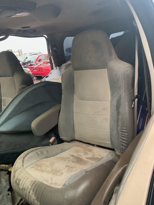 2004 Ford Excursion