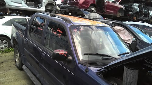 2004 Ford Explorer