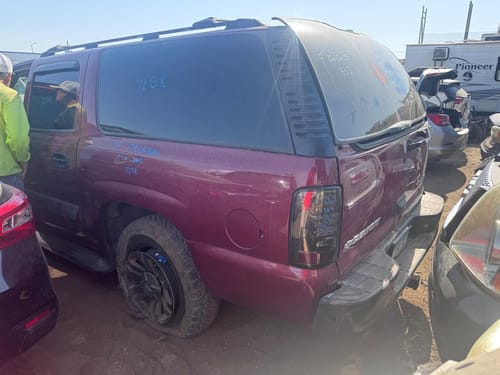 2004 GMC Sub150