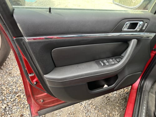 2011 Lincoln Mks