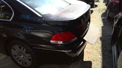 2003 BMW 745i