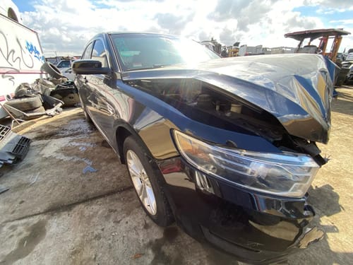 2015 Ford Taurus