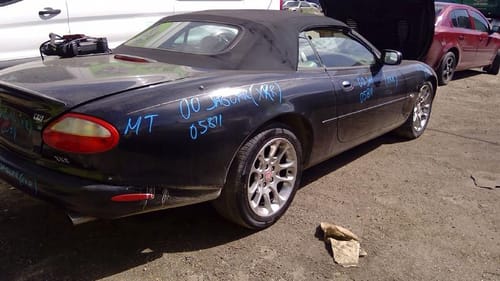 2000 Jaguar Xk8