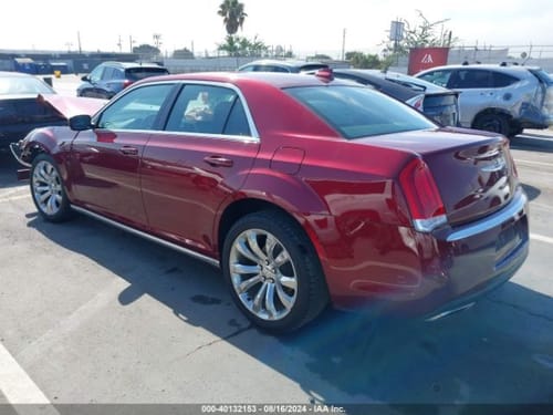 2019 Chrysler 300