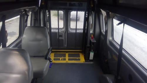 2006 Ford E-250