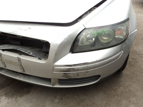2004 Volvo S40