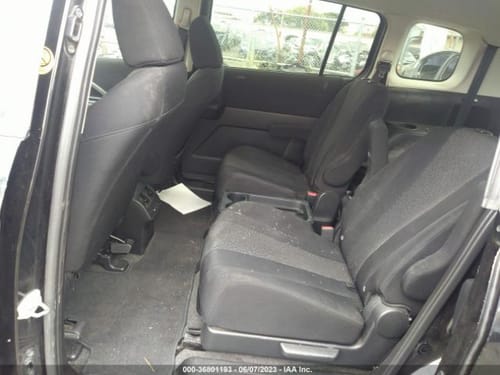 2012 Mazda 5