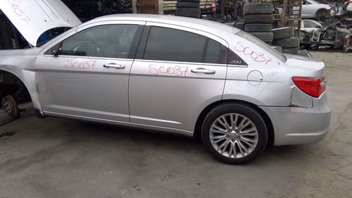 2011 Chrysler 200