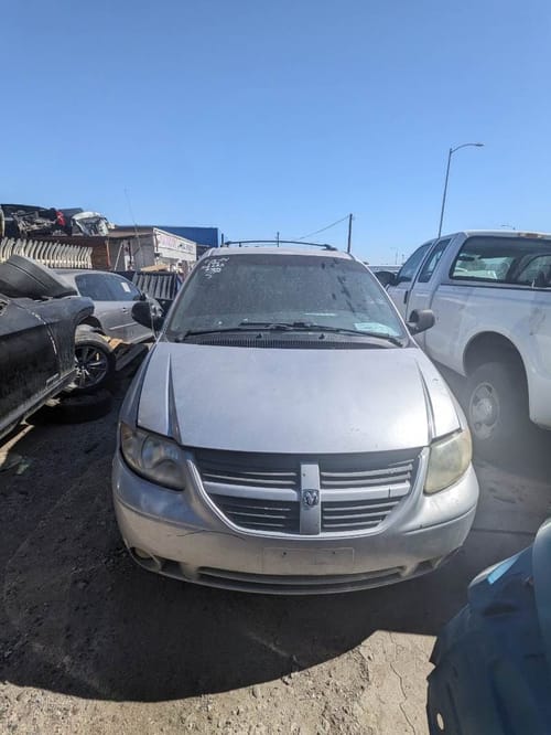2004 Dodge Caravan