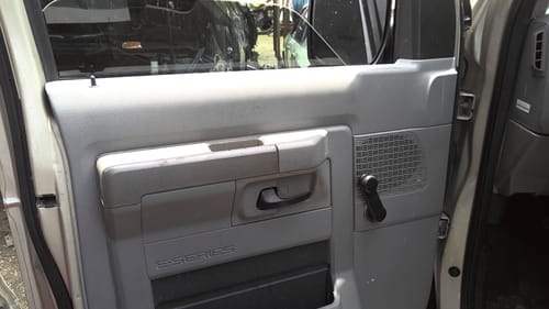 2009 Ford E-150