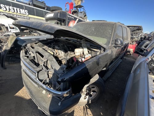 2004 GMC Sub150