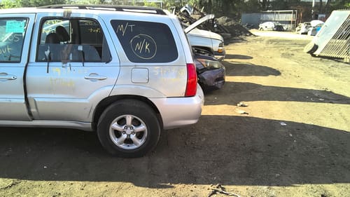 2005 Mazda Tribute