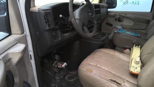 2003 GMC Expr25
