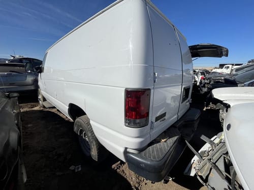 2013 Ford E-250