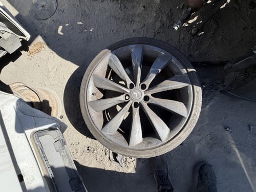 2015 Tesla Model S