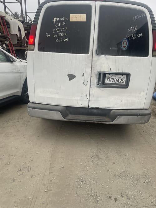 2002 GMC Expr35